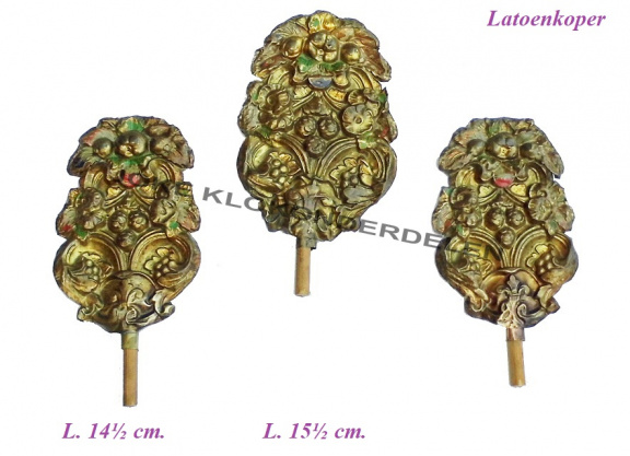 === 3 Schildjes Friese staartklok = oud === 39502