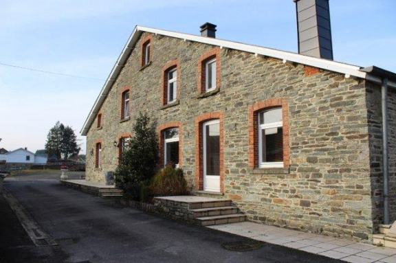 Ardennen,Jéhonville-Bertrix: Huis 209m²,4slpk,2a10ca,grote garage,tuin,.. TE KOOP