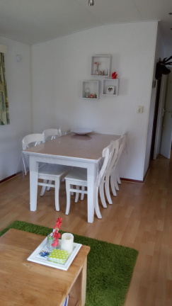 Mooi chalet te koop op de Sprookjescamping in Overijssel aan bos en visvijver. - Afbeelding 6