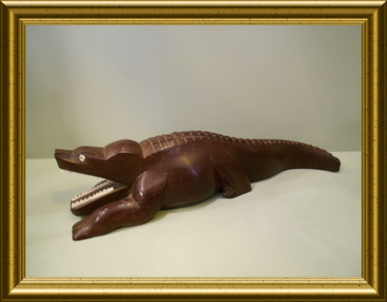 Oud houtsnijwerk : krokodil // vintage wood carving: crocodile