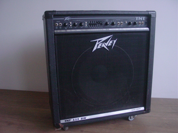 "Peavey TNT 115 BW" / Basversterker - nr. 1