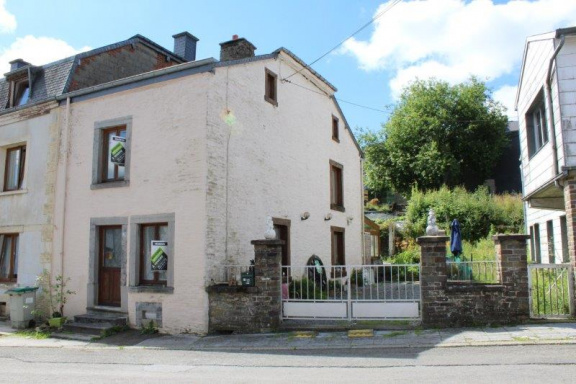 Ardennen-Semois,CORBION-Bouillon: Stenen 3-gevelwoning,3slpks,2a44ca.