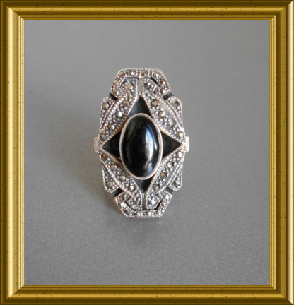 Mooie grote zilveren ring : zwart met markasiet - nr. 1