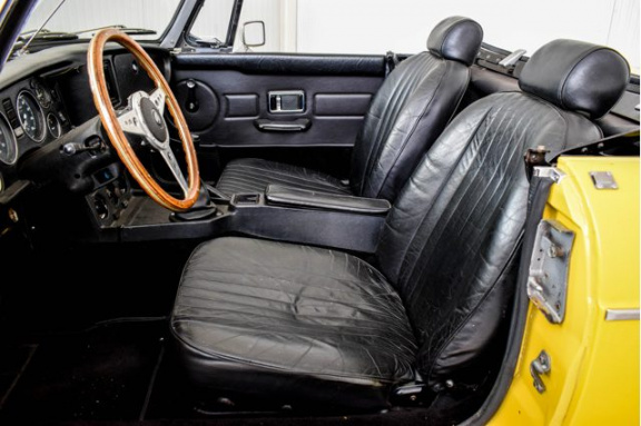 MG B type - MGB Roadster - Overdrive - Afbeelding 3