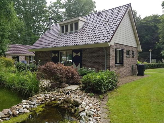 Vakantievilla met sauna zwembad,hottub en tennisbaan in Oldebroek Veluwe - Afbeelding 2