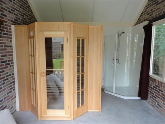 Vakantievilla met sauna zwembad,hottub en tennisbaan in Oldebroek Veluwe - Afbeelding 5