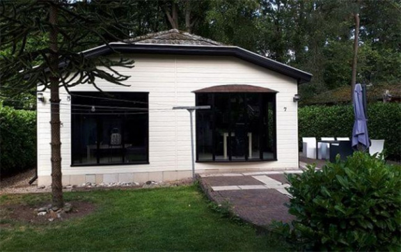 Heerlijk 5 persoons chalet op park in Uddel - nr. 1