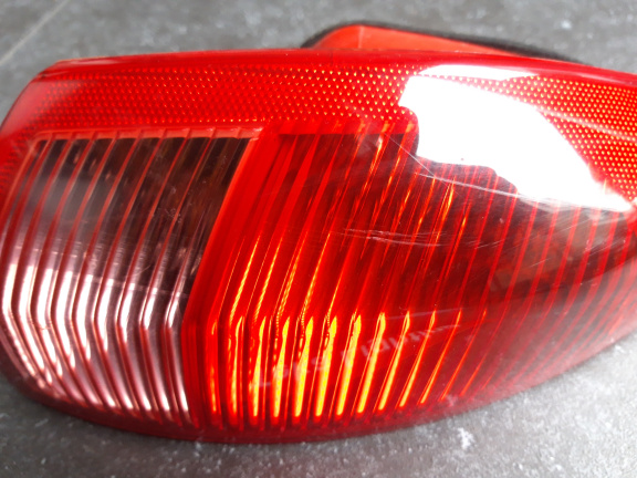 Alfa Romeo 147 (00-10) Achterlicht Olsa 03323010 Rechts Used - Afbeelding 4