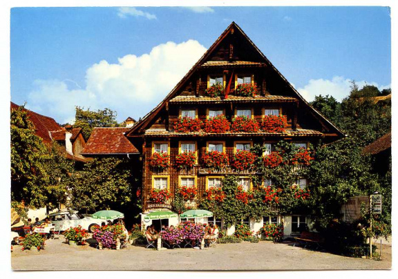 A118 Merlischachen bei Luzern , Motel Swiss Chalet / Zwitserland - nr. 1