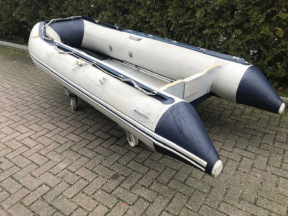 3 Goedkope rubberboten