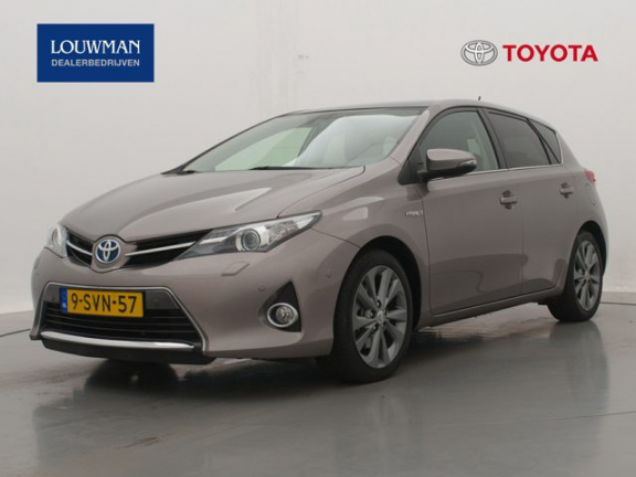 Toyota Auris - 1.8 Hybrid Lease+ | Panoramadak | Parkeersensoren voor & achter |