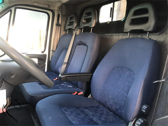 Paardenwagen - paardenvrachtwagen Huurmijnpaardenwagen.NL - Afbeelding 6