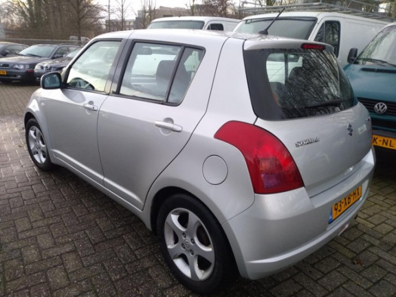 Suzuki Swift - 1.3 Shogun ZO INGERUILD DUS ZO WEG PRIJS ALTIJD VOLOP KEUZE UIT MEER KOOPJES BIJ ONS