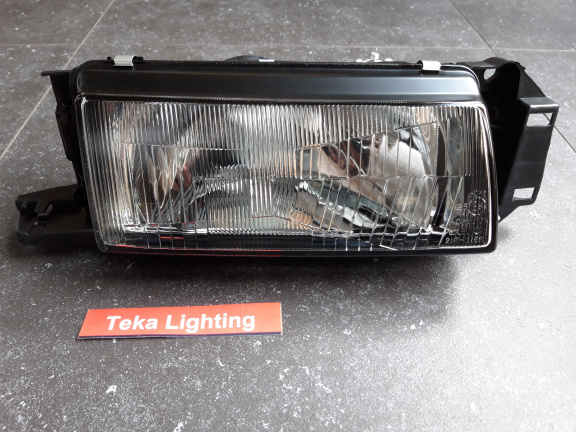 Mazda 323 BG (89-94) Koplamp Depo 216-1116R Rechts NOS