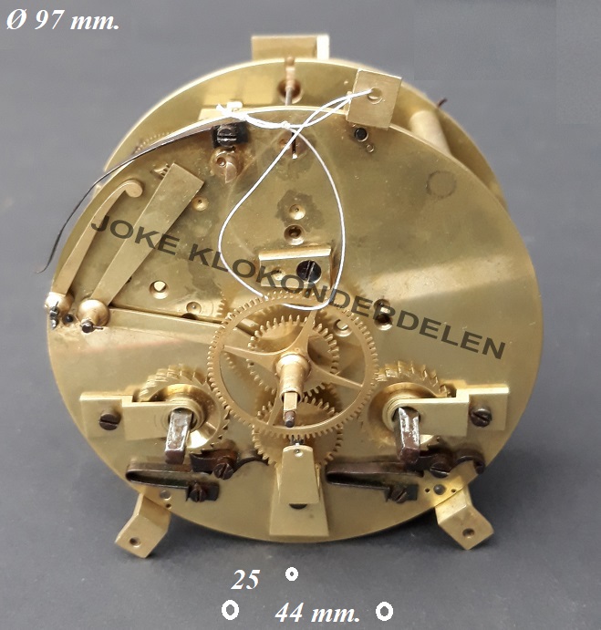 =41635= Touwtjes uurwerk =