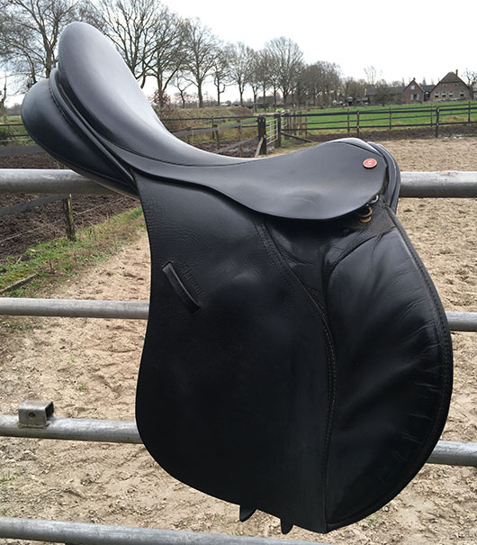 Euroriding zadel 18 inch veelzijdigheid - nr. 1