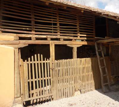 Volledig gerenoveerde woonboerderij met weiland in Sadina - Afbeelding 8