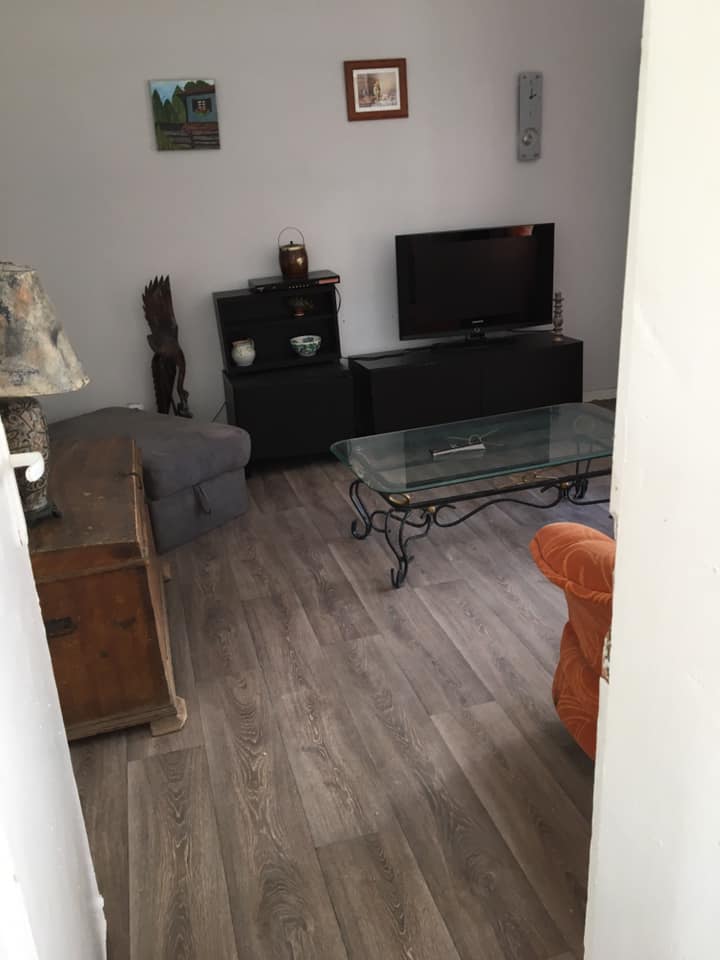 Een gemeubeld huurhuis met 3 slaapkamers - Afbeelding 2
