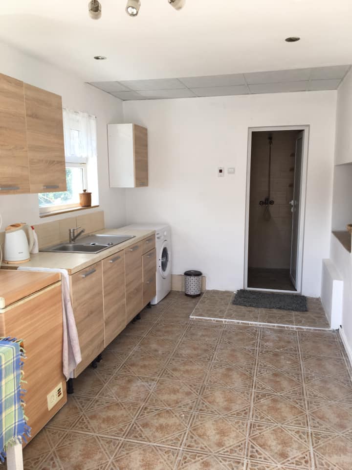 Een gemeubeld huurhuis met 3 slaapkamers - Afbeelding 5
