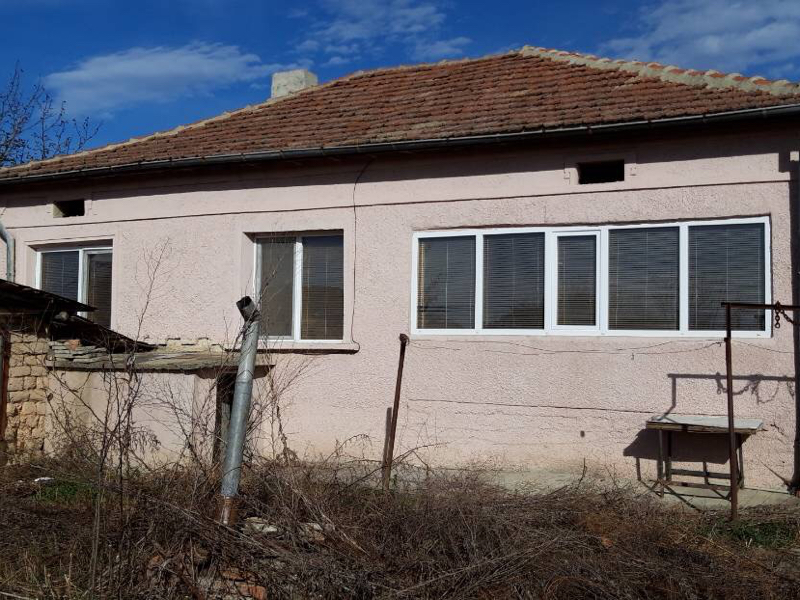 Een gezond woonhuis met 2 slaapkamers, tuin omgeving Balchik - nr. 1