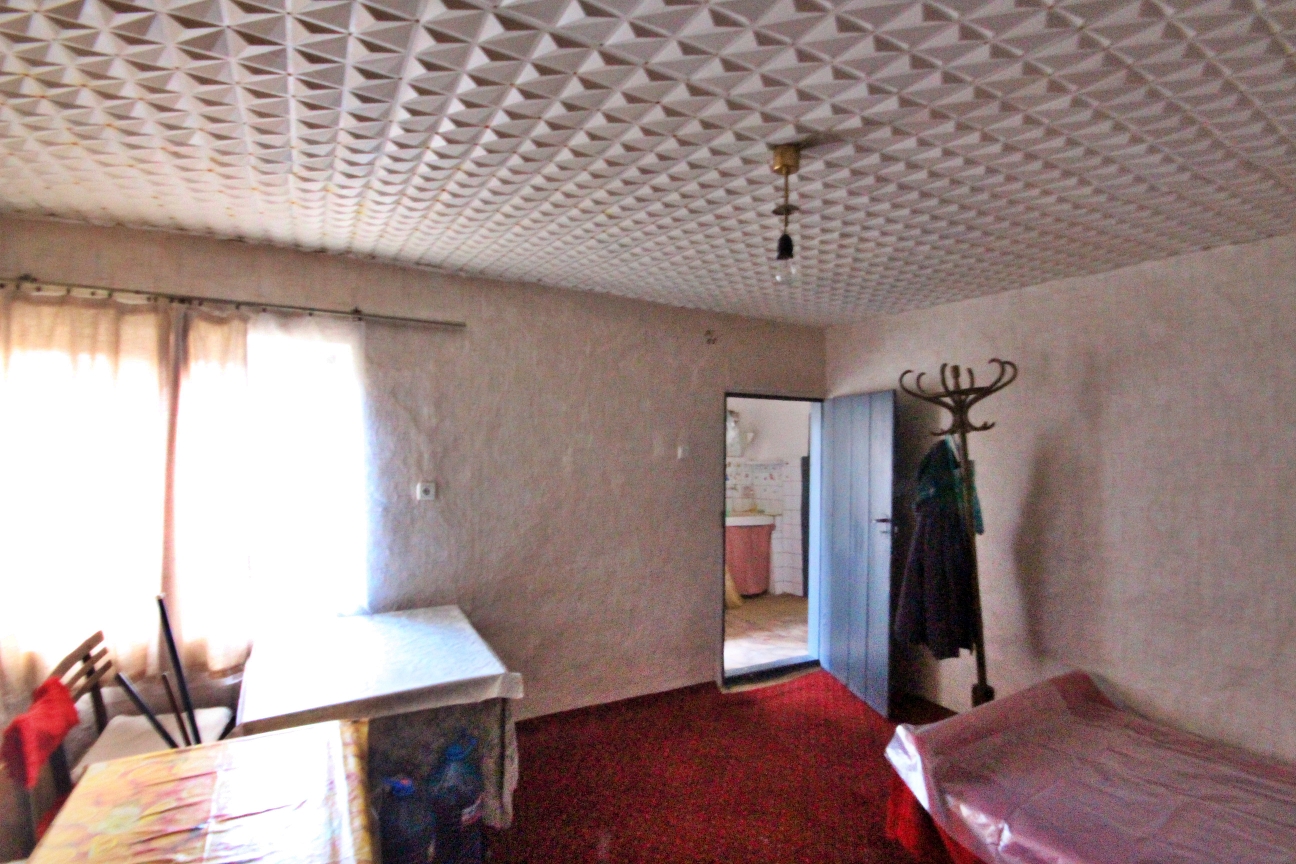 Een goedkope te renoveren woning in Dobrich - Afbeelding 7