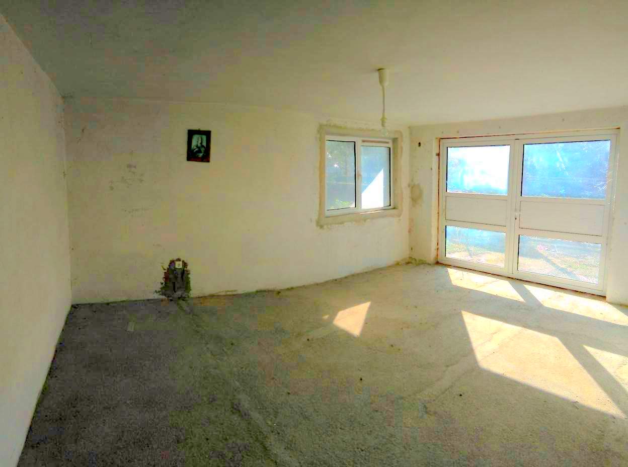 Een groot woonhuis met weiland en 2 percelen bouwgrond - Afbeelding 5