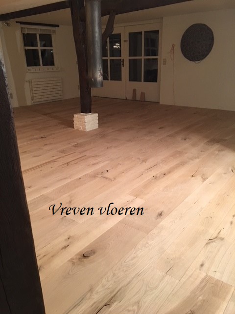 Frans eiken houten vloeren voor een complete inboedel - Afbeelding 7