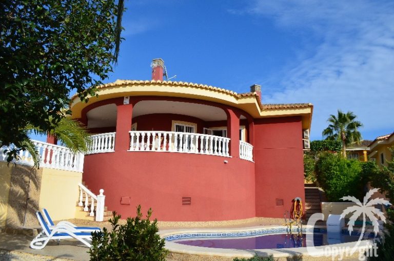Uw luxe Villa in LA MARINA met zwembad op mooi en ruim perceel - Afbeelding 4