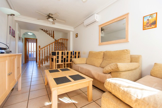 Uw Vakantiehuis in PUNTA PRIMA met meubels en bij mooi zwembad - Afbeelding 7