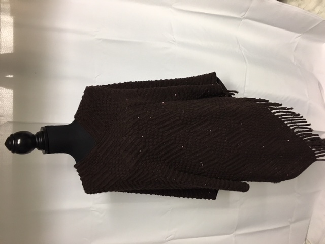 Poncho met palletjes bruin - nr. 1