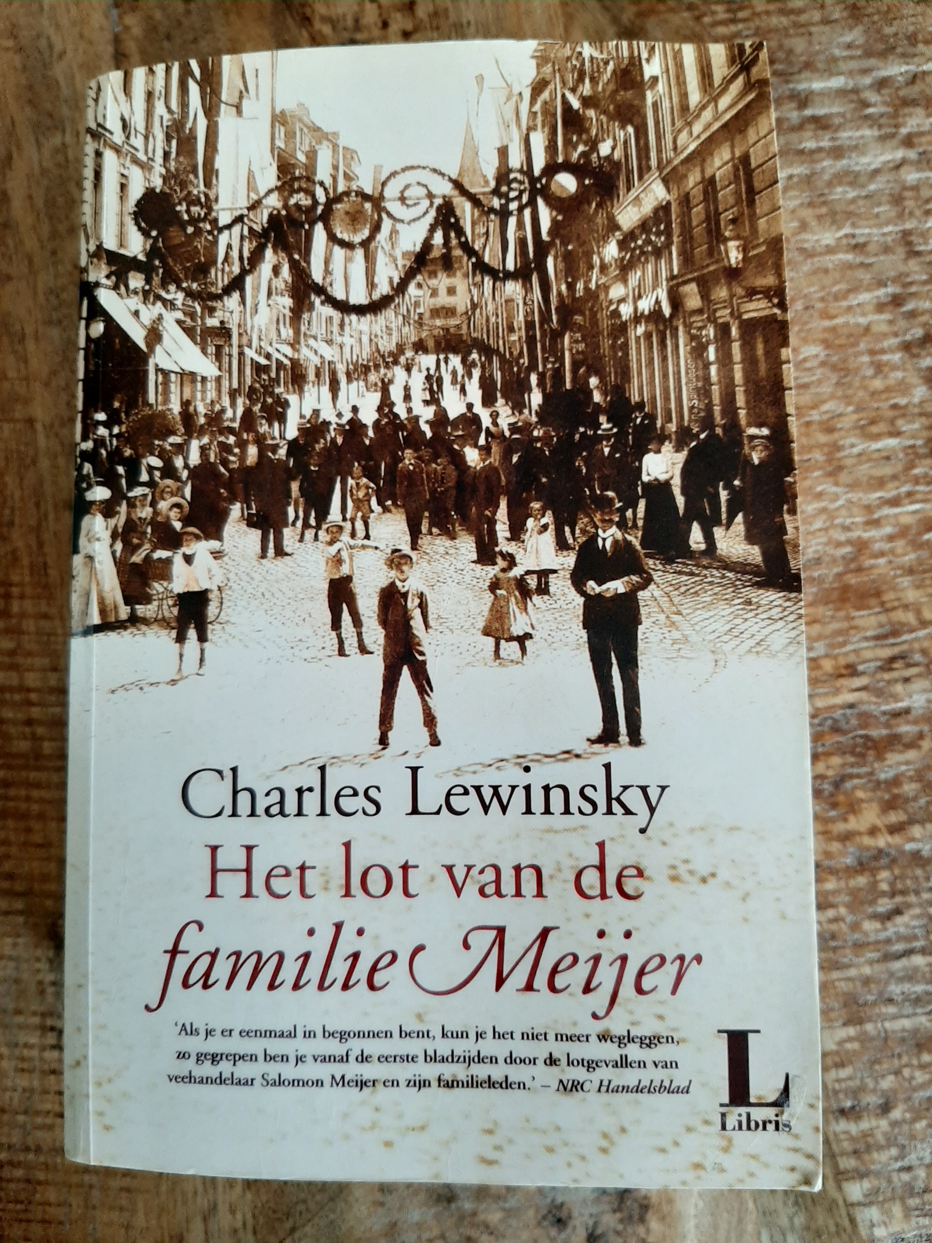 Het lot van de familie Meijer - Charles Lewinsky - nr. 1