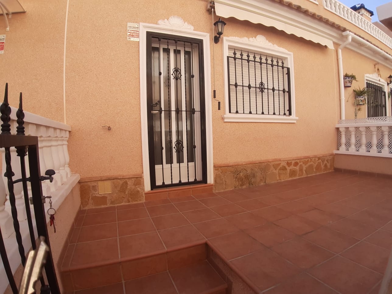 Mooi herenhuis gelegen in Villamartin Orihuela Costa