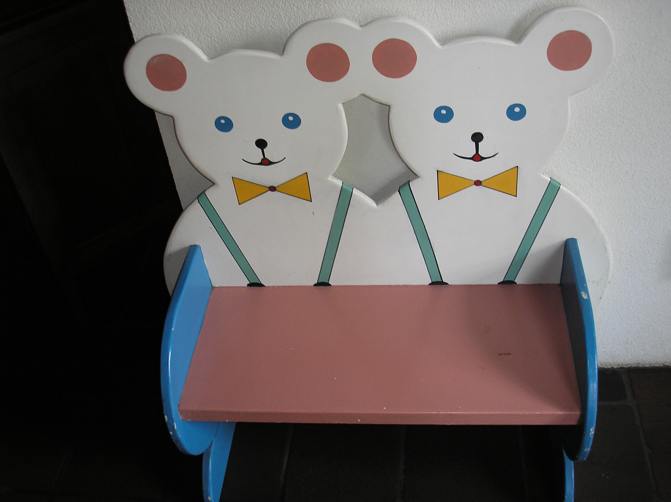 Kinderzitbankje - breed 76 cm. - nr. 1