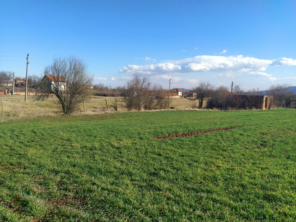Een perceel bouwgrond van 1.950 m²