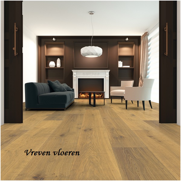 Kasteel eiken 26 cm breed massief uit oude balken