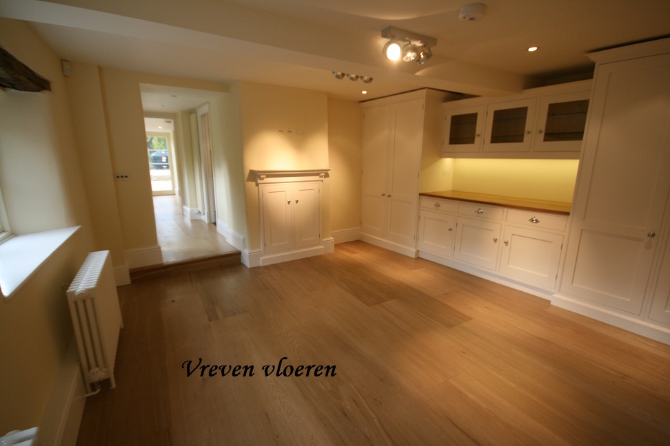 Frans eiken houten vloeren voor elke keuken