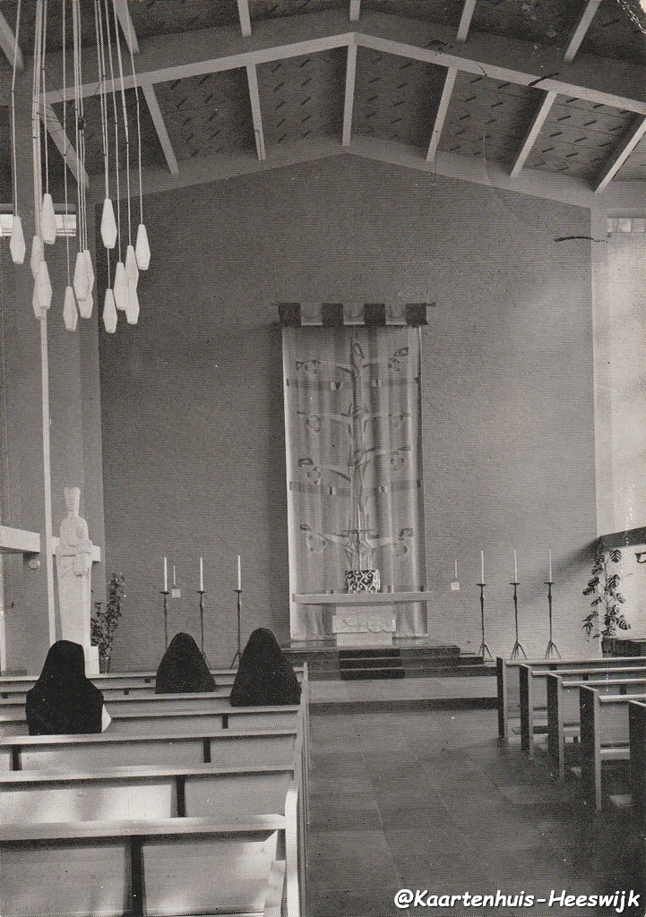 Moederhuis van de Dochters van O.L. Vrouw van het H. Hart Interieur kapel - nr. 1
