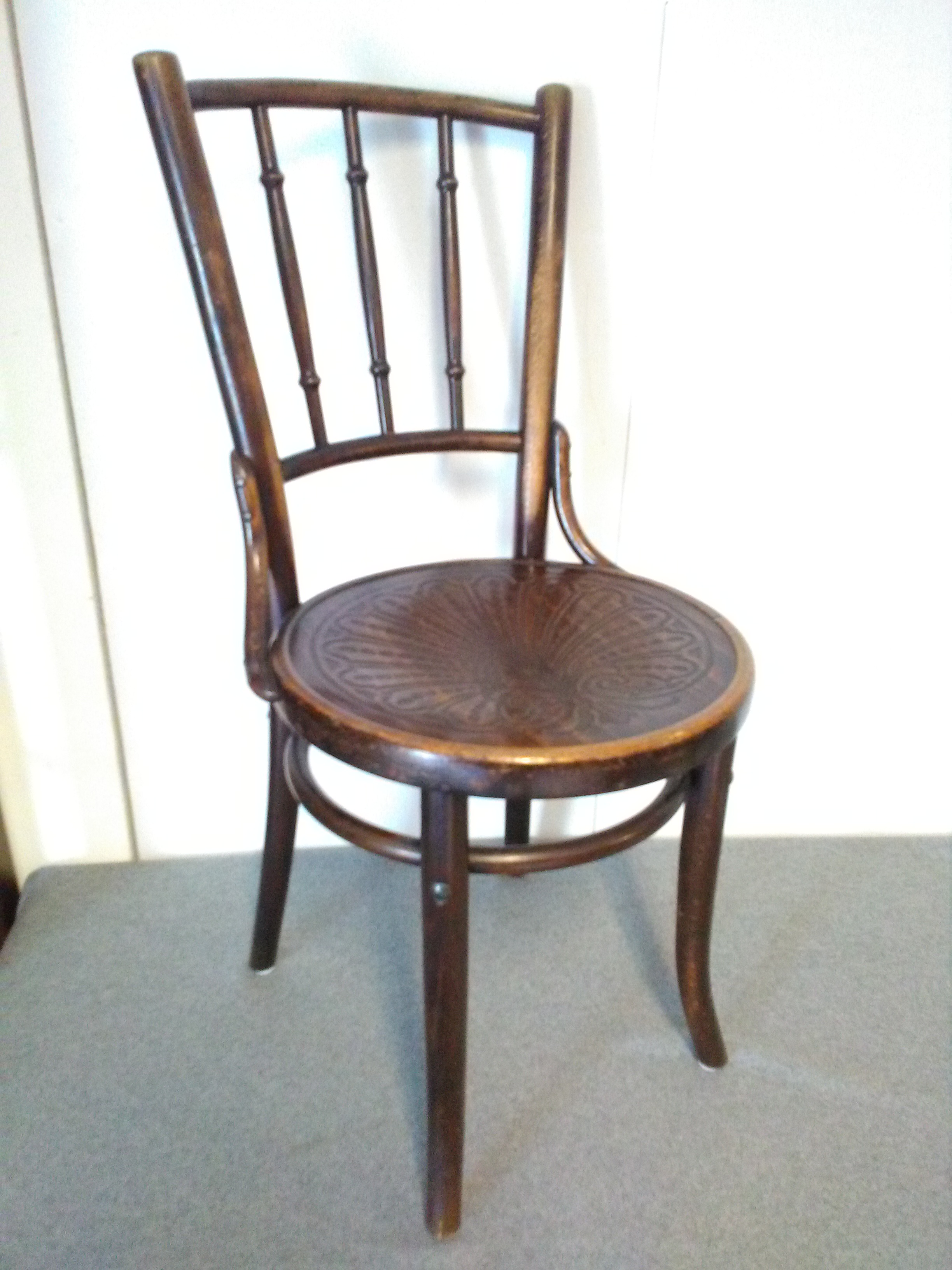 Thonet stijl - stoel - Cosmos - nr. 1