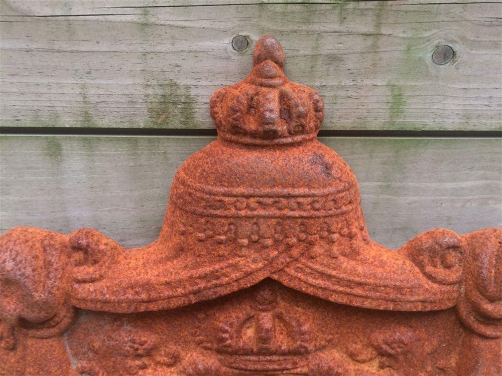 Gietijzeren wandornament-zwaar uitgevoe hofleverancier - Afbeelding 3