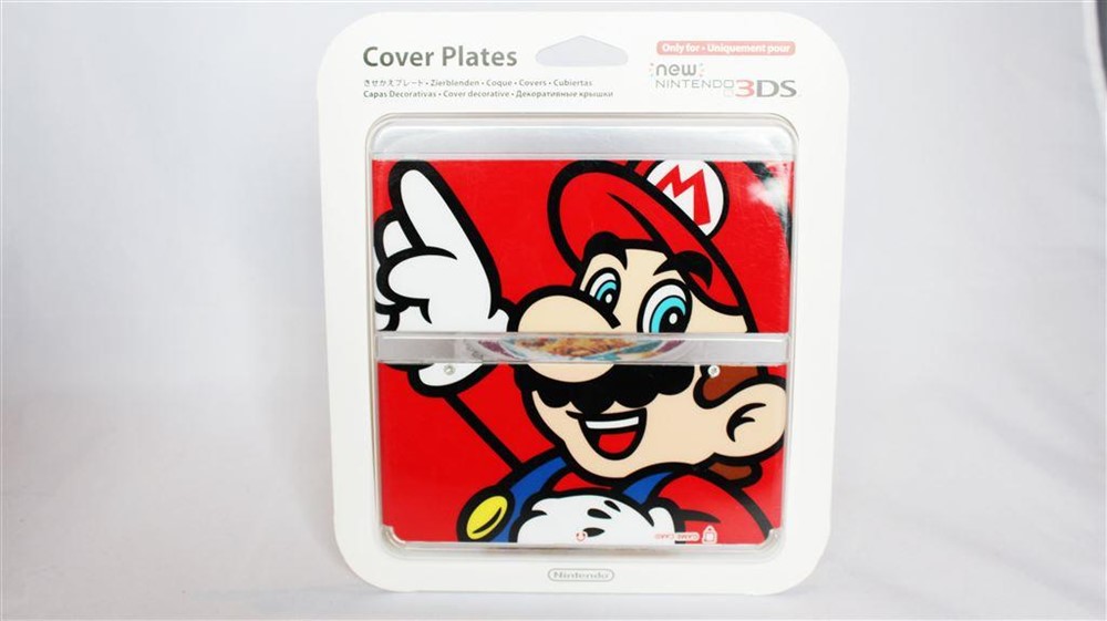 New Nintendo 3DS Mario Cover Plate