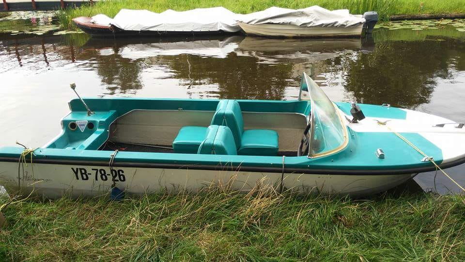 Te koop: leuk speedbootje/toerbootje - nr. 1