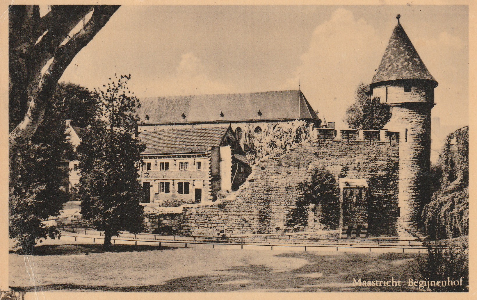Maastricht Begijnenhof 1951 - nr. 1