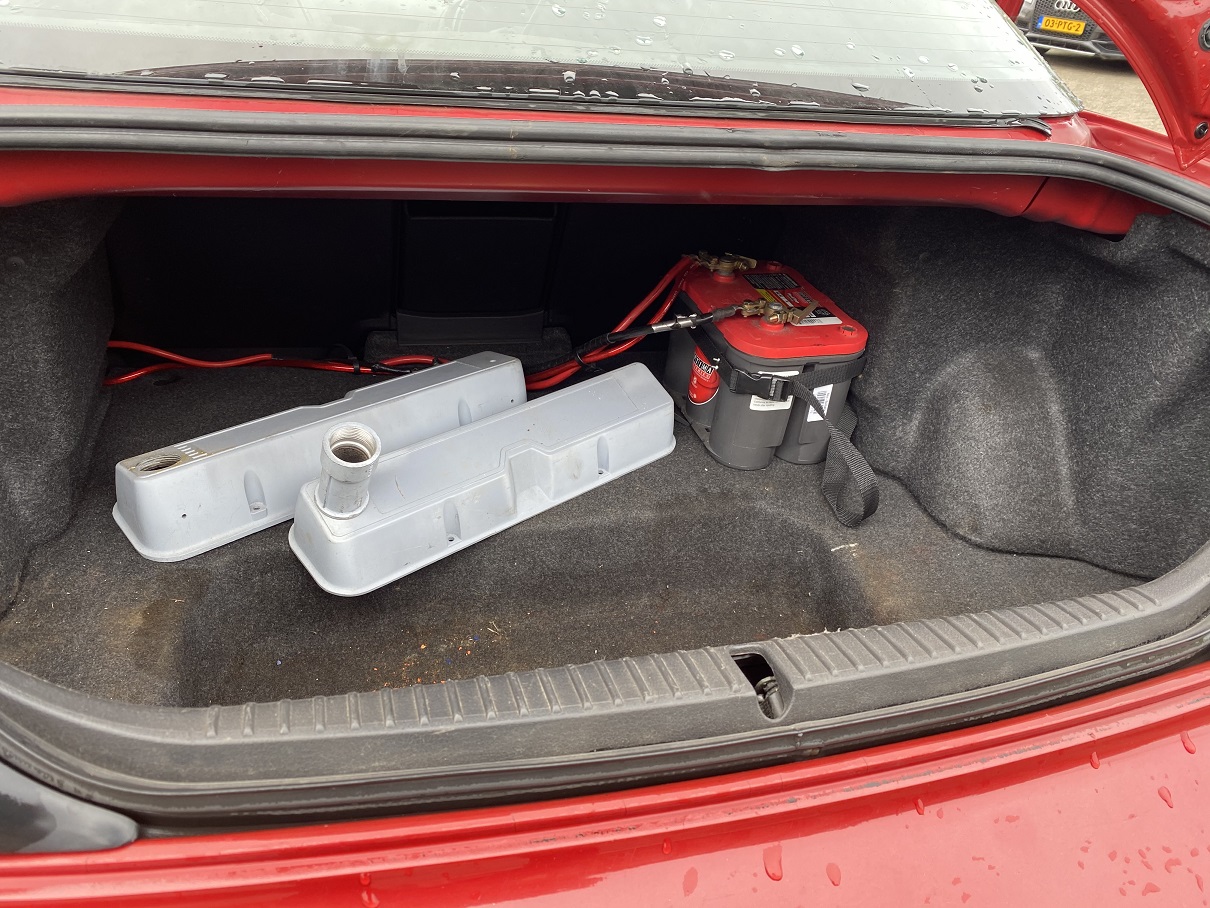 Unieke RX-8 met V-8 motor, ideale driftauto - Afbeelding 6