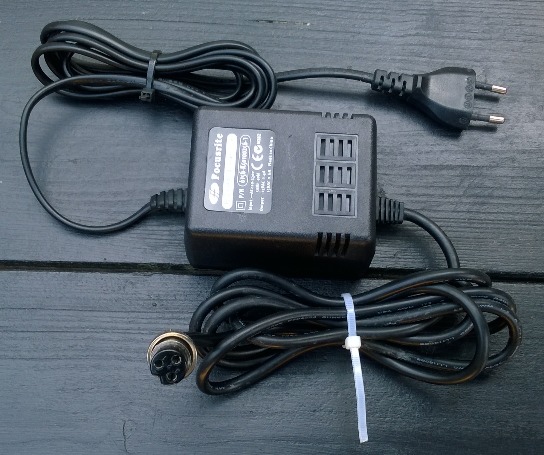 Voeding adapter Focusrite Saffire - Afbeelding 4