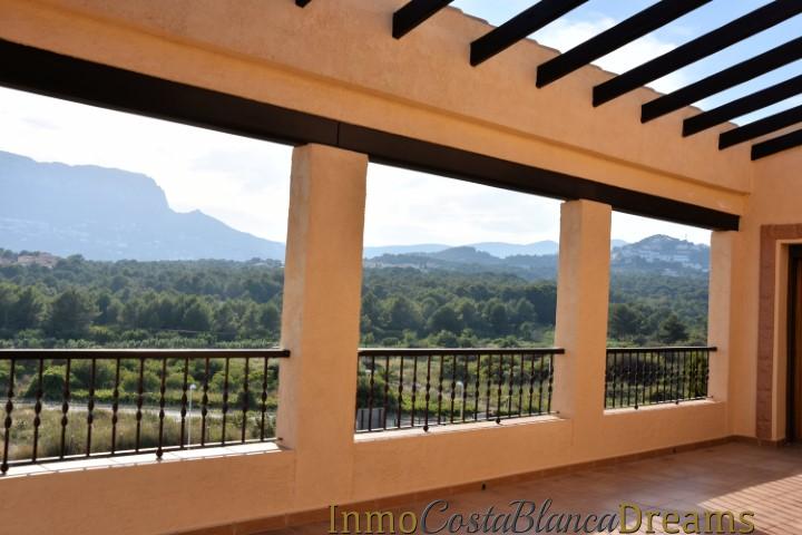 EXCLUSIEVE RUSTIEKE VILLA IN SPAANSE STIJL - InmoCostaBlancaDreams - Afbeelding 4