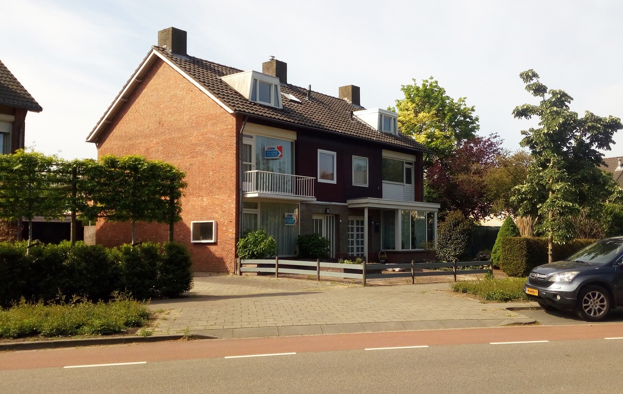 Tweekapper met 4 ruime slaapkamers in Geldrop! - nr. 1