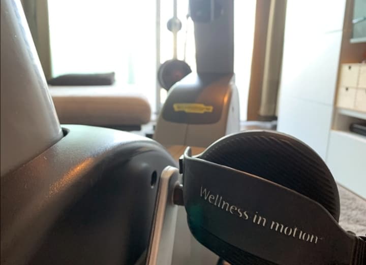 Technogym hometrainer 700ie TV - upright bike - Afbeelding 7