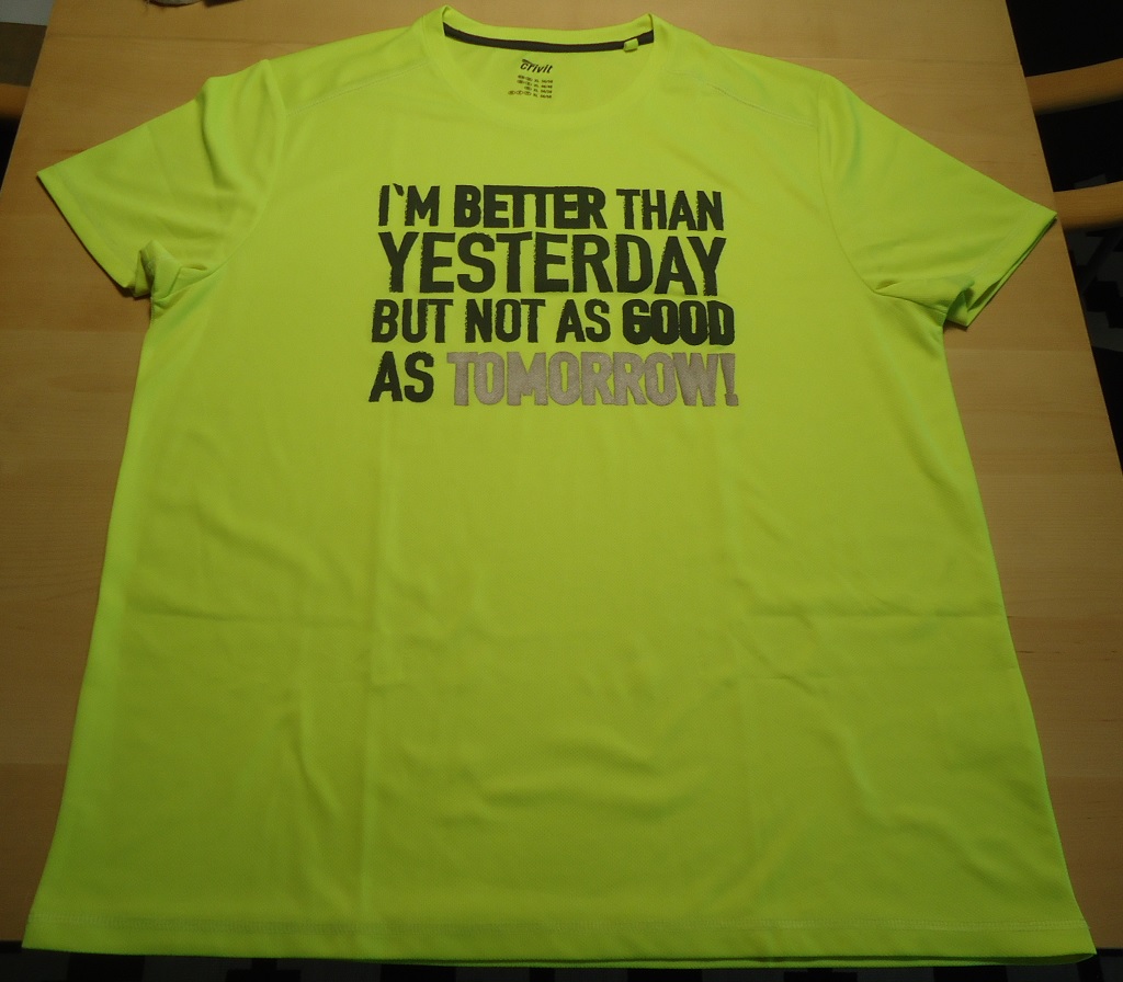 Drie sportshirts van Crivit van 100% polyester (maat: XL). - Afbeelding 5