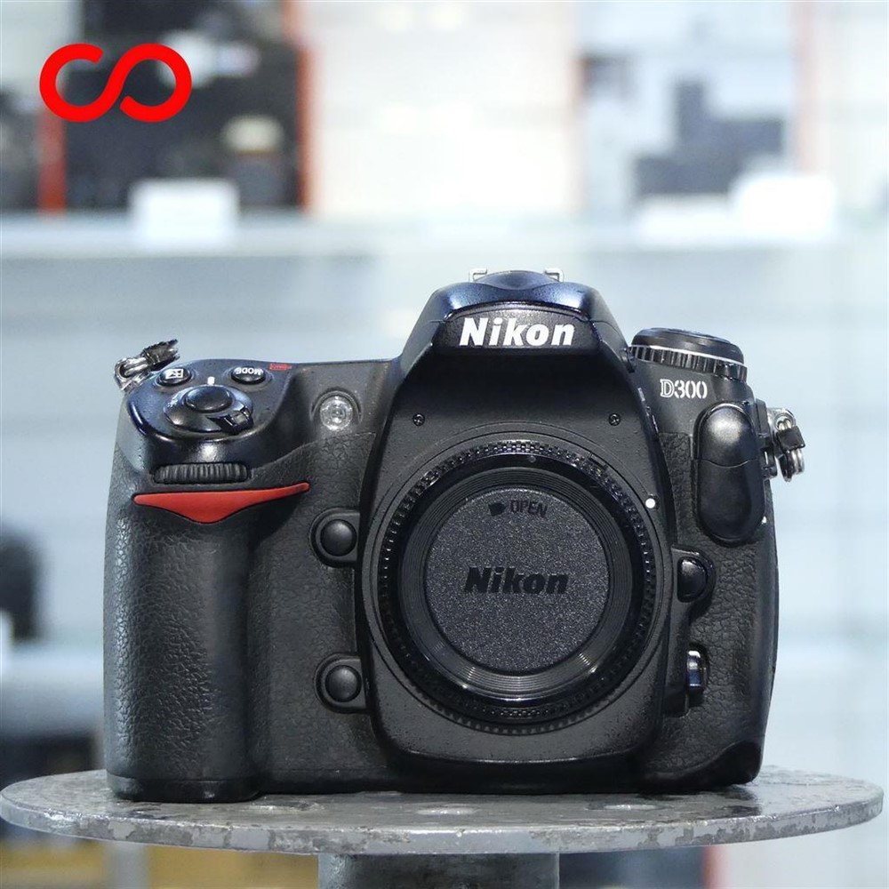 ✅ Nikon D300 (2151) - nr. 1