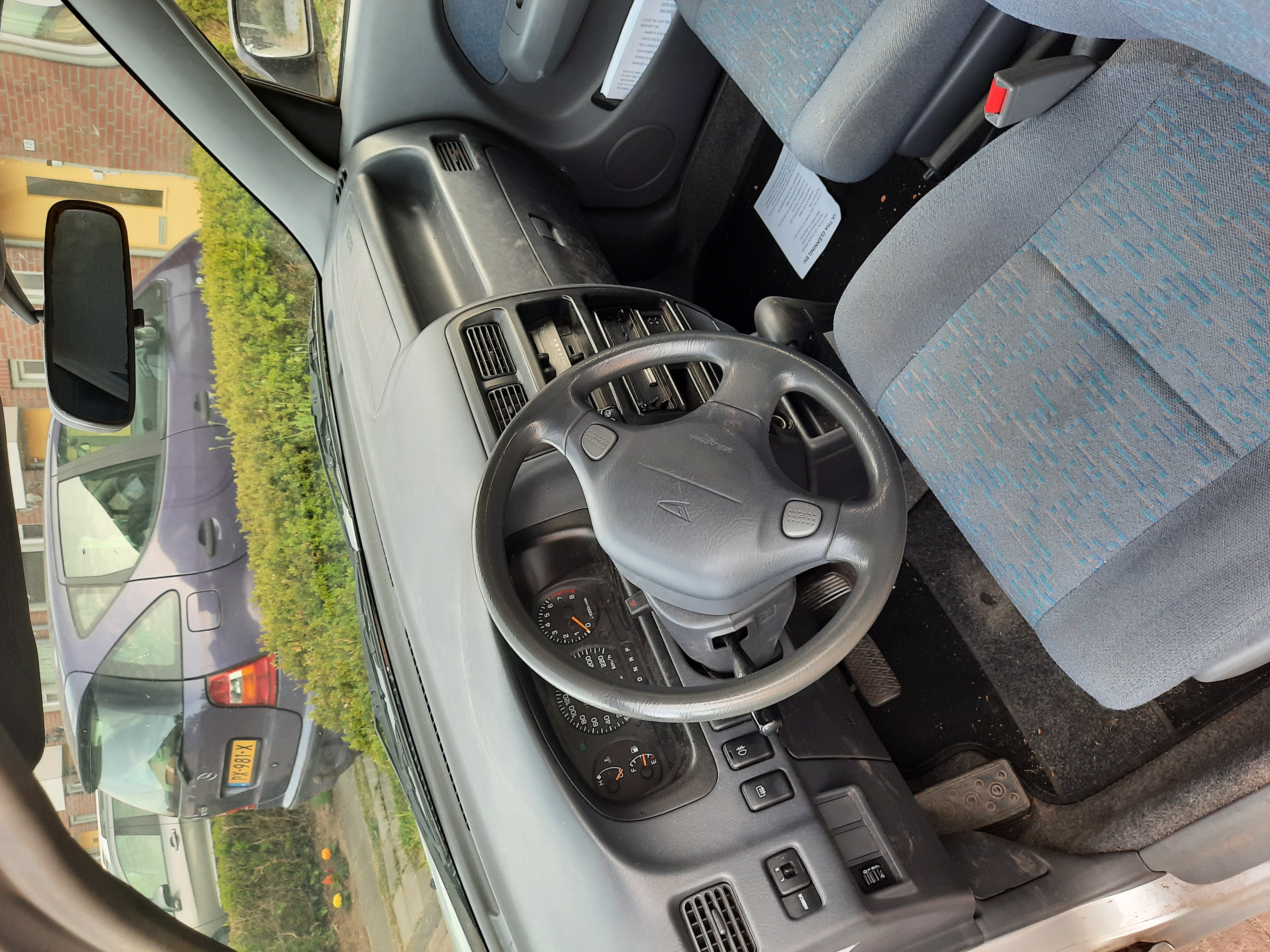 Daihatsu granmove automaat./BOUWJAAR 2000 - Afbeelding 4